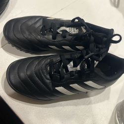 Adidas Indoor Soccer