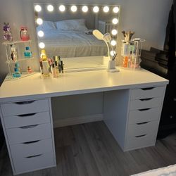 WHITE VANITY DESK MIRROR