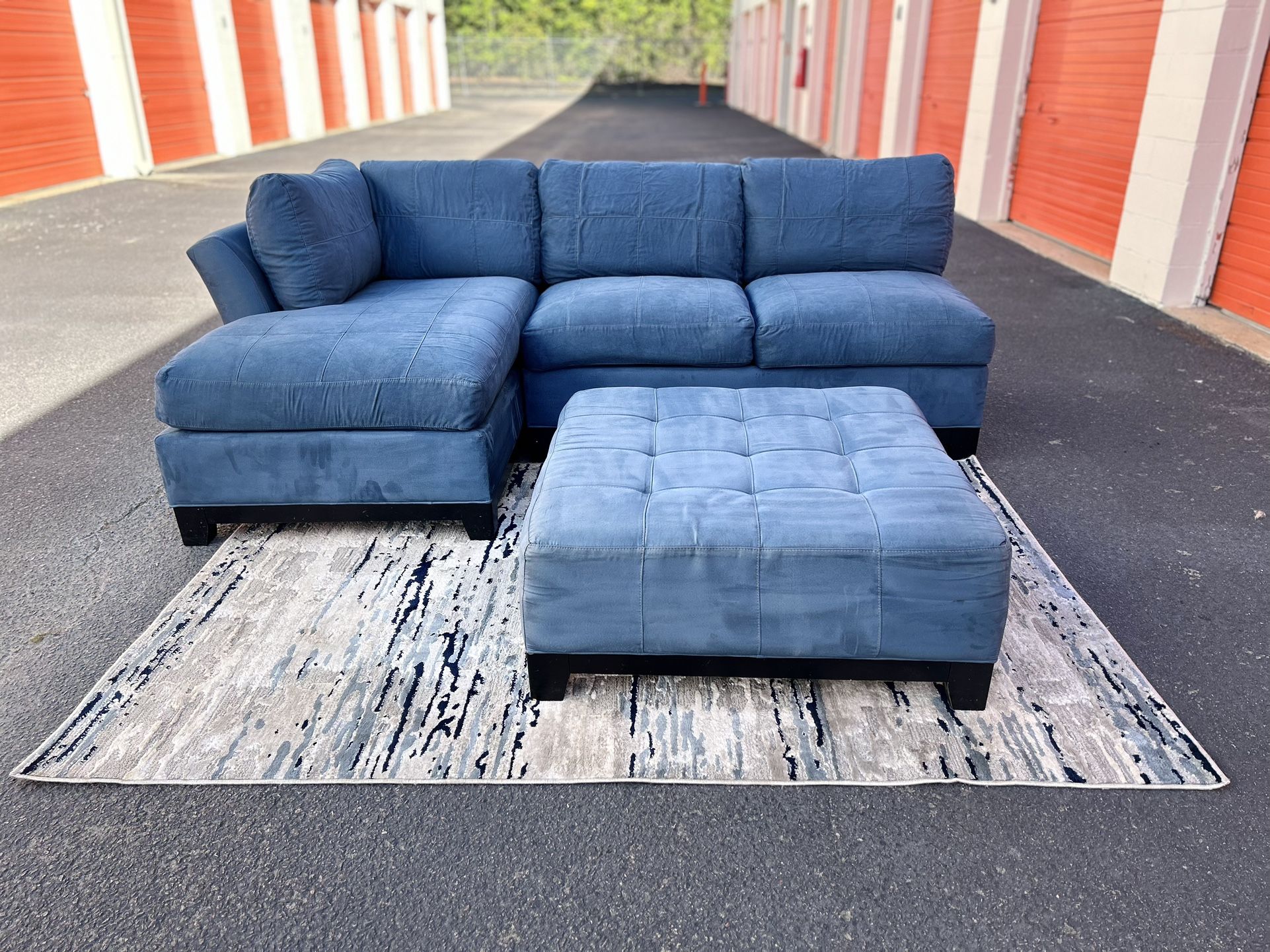 Cindy Crawford Blue Sectional Couch with Ottoman *FREE DELIVERY*