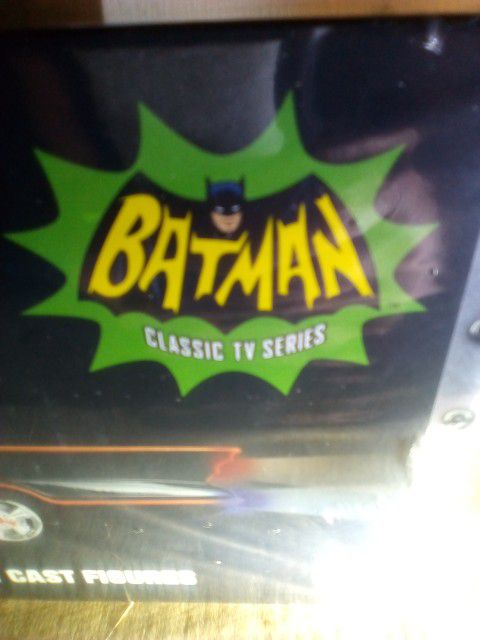 Brand New Original Batmobile With Batman And Robin 