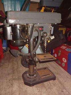 Central Machinery 5 Speed Drill Press