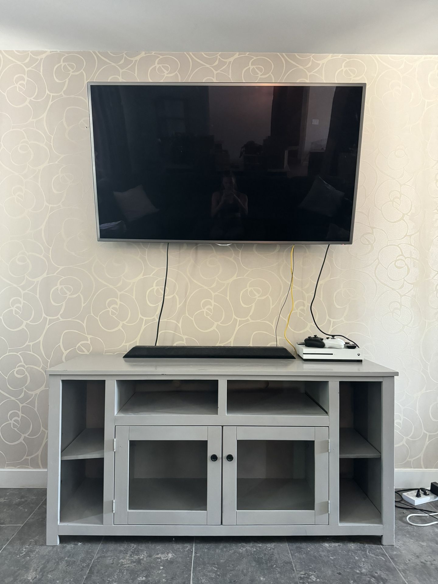 TV Stand / Console Table