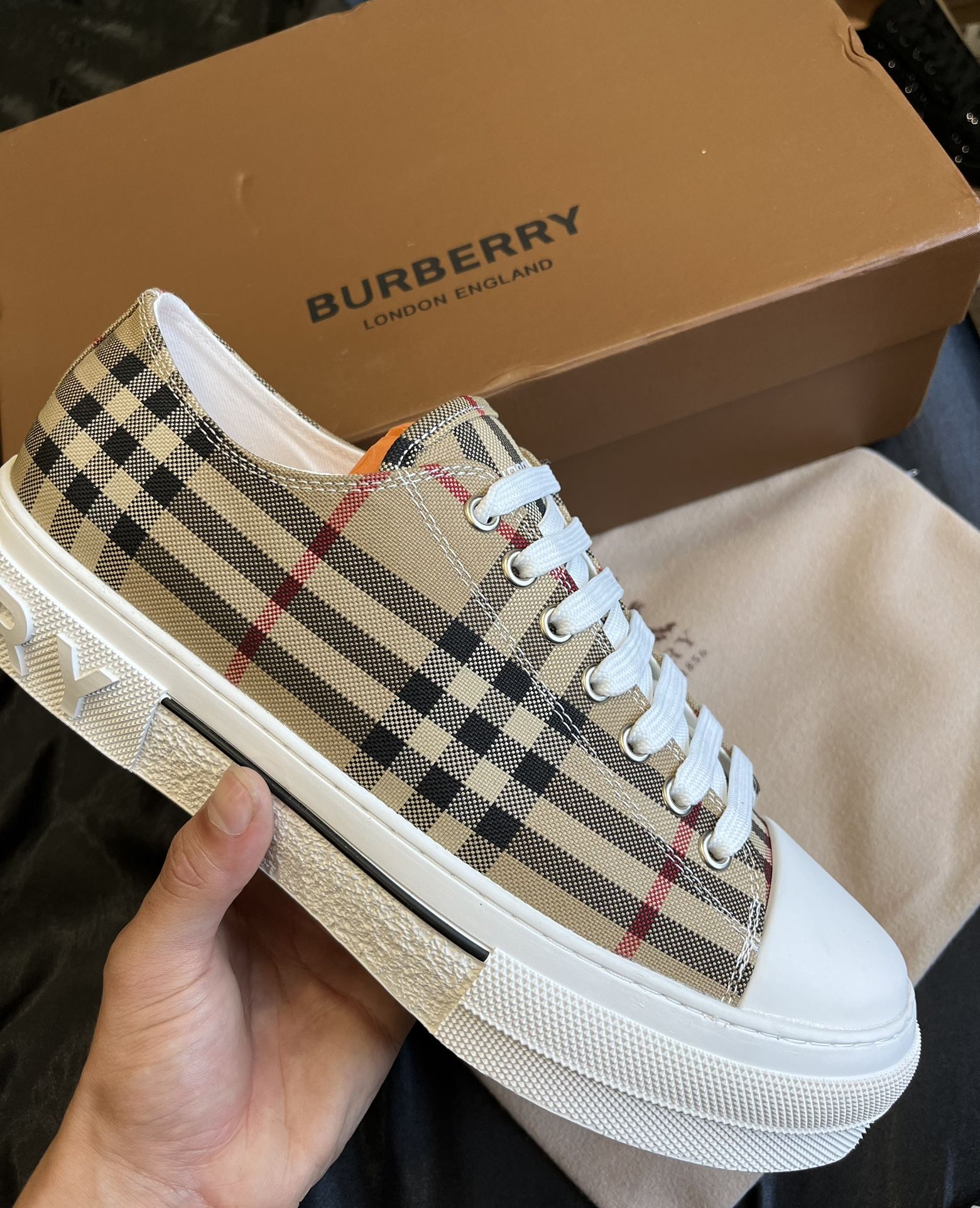 Burberry Shoes