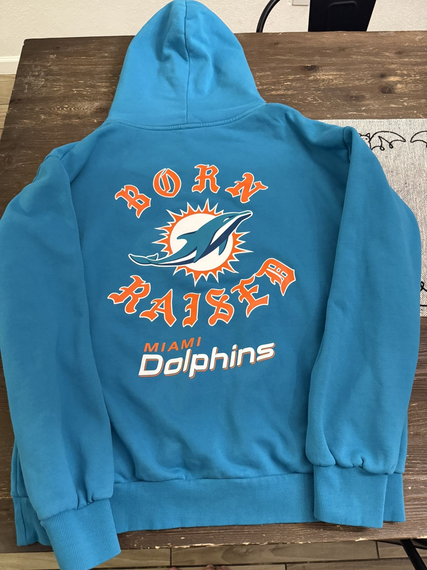 Born X Raised Miami Dolphins NFL Hoodie Sweater - Men’s Size XL
