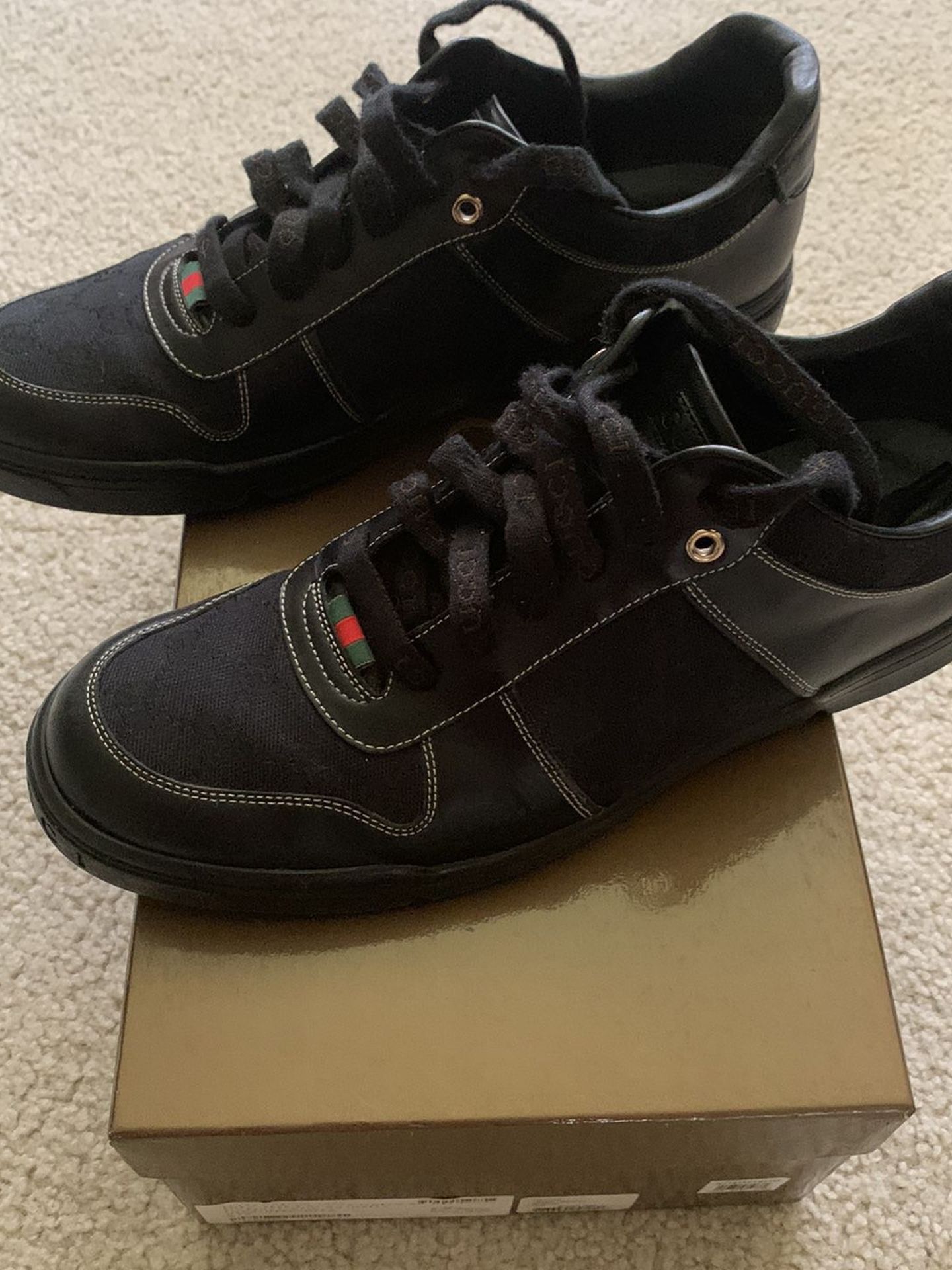 Gucci shoes size 10