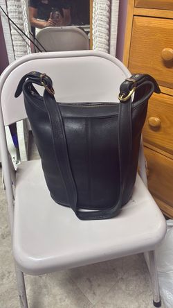 1960-70s vintage coach black leather bag
