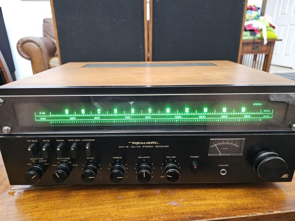 Vintage Realistic STA-78 Receiver