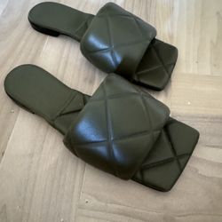 Bottega Sandals - So Cute!!