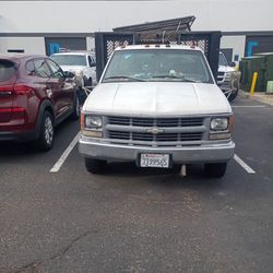 Chevy 3500 98