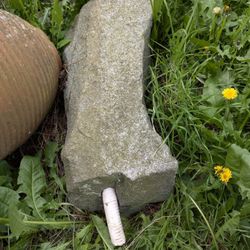 Bubbling Rock / Bubbling Boulder 