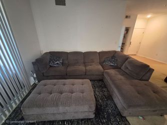 L Shaped Sectional Couch with Ottoman