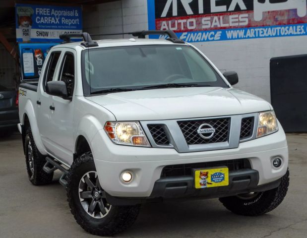 2017 Nissan Frontier Crew Cab