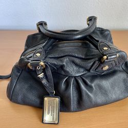 marc by marc jacobs classic q grovee satchel purse (black leather)