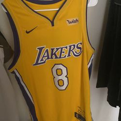 Kobe Jersey Large