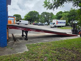 Yard / Dock Ramp