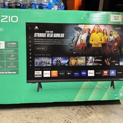 BEAUTIFUL 32-inch VIZIO Full HD Smart TV