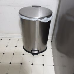 Trash Can
