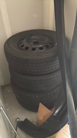 Tires 14 inch with stocks