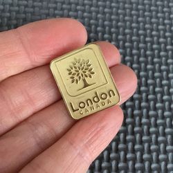 City Of London Ontario Canada Travel Souvenir Lapel Pin Maple Tree