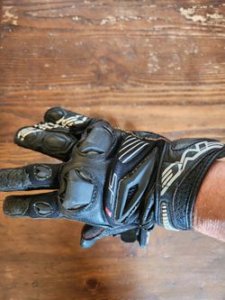 Five 5 Motorcycle Gloves  With Wrist, Palm, Knuckle Protection