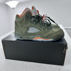 Air Jordan Retro 5 Size 4Y 