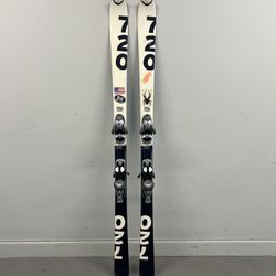 SALOMON 720 170cm Skis with Salomon S810 Bindings MADE IN FRANCE (Good condition) PICK UP IN CORNELIUS