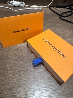 Louis Vuitton key chain coin / money pouch