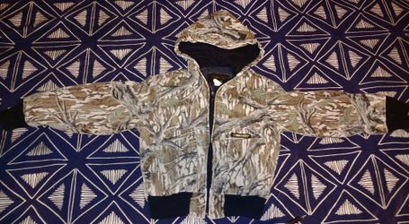 Boys size 6 camo coat