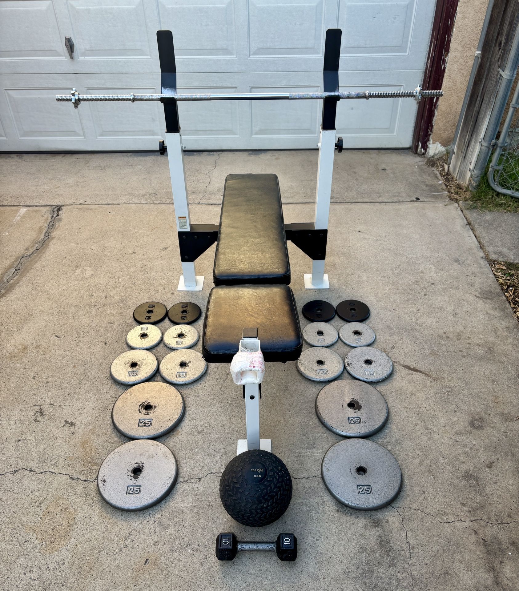 Standard Weights, 5-ft Standard Bar, Adjustable Bench