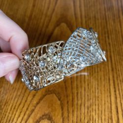 Silver/Gold Style Bracelet!