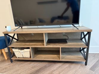 Tv stand and end table (optional)