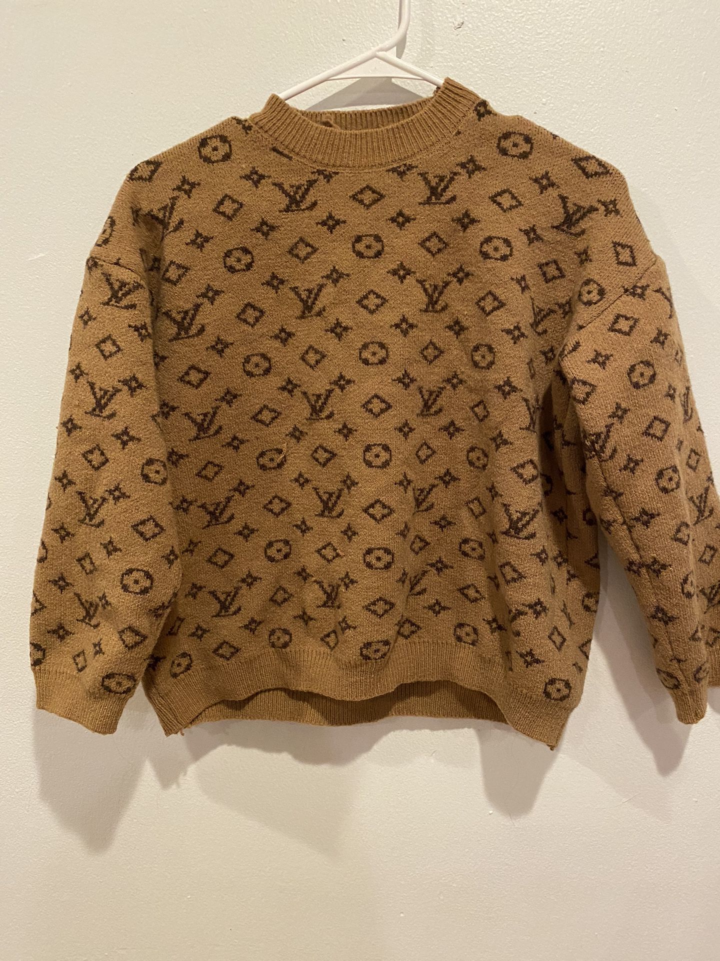 Louis Vuitton Sweater for Sale in Anaheim, CA - OfferUp