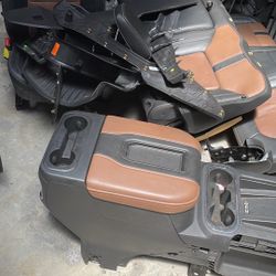 Interior Para Chevy High Country