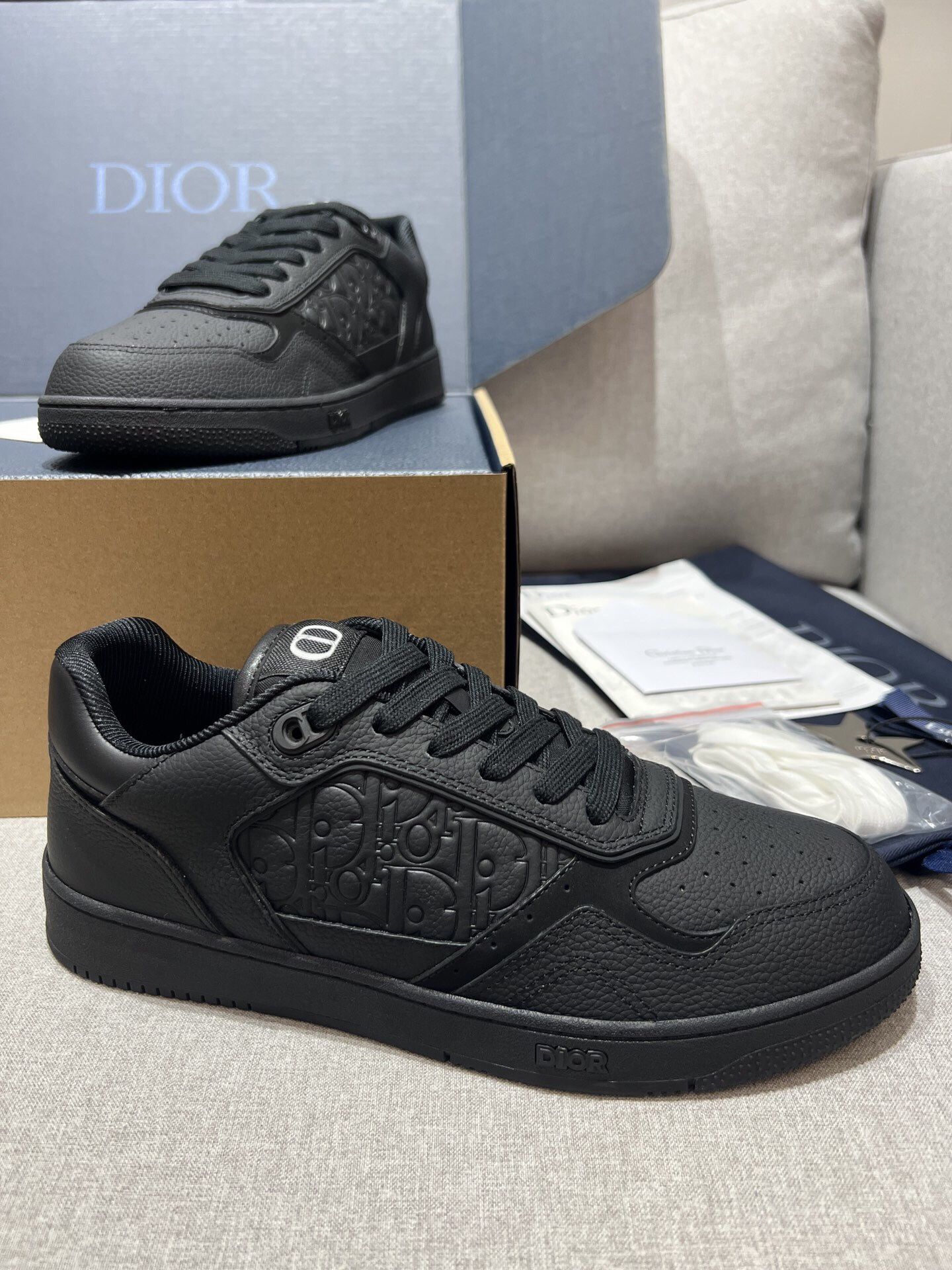 Christian Dior Men’s Sneaker With Box 2025 New 