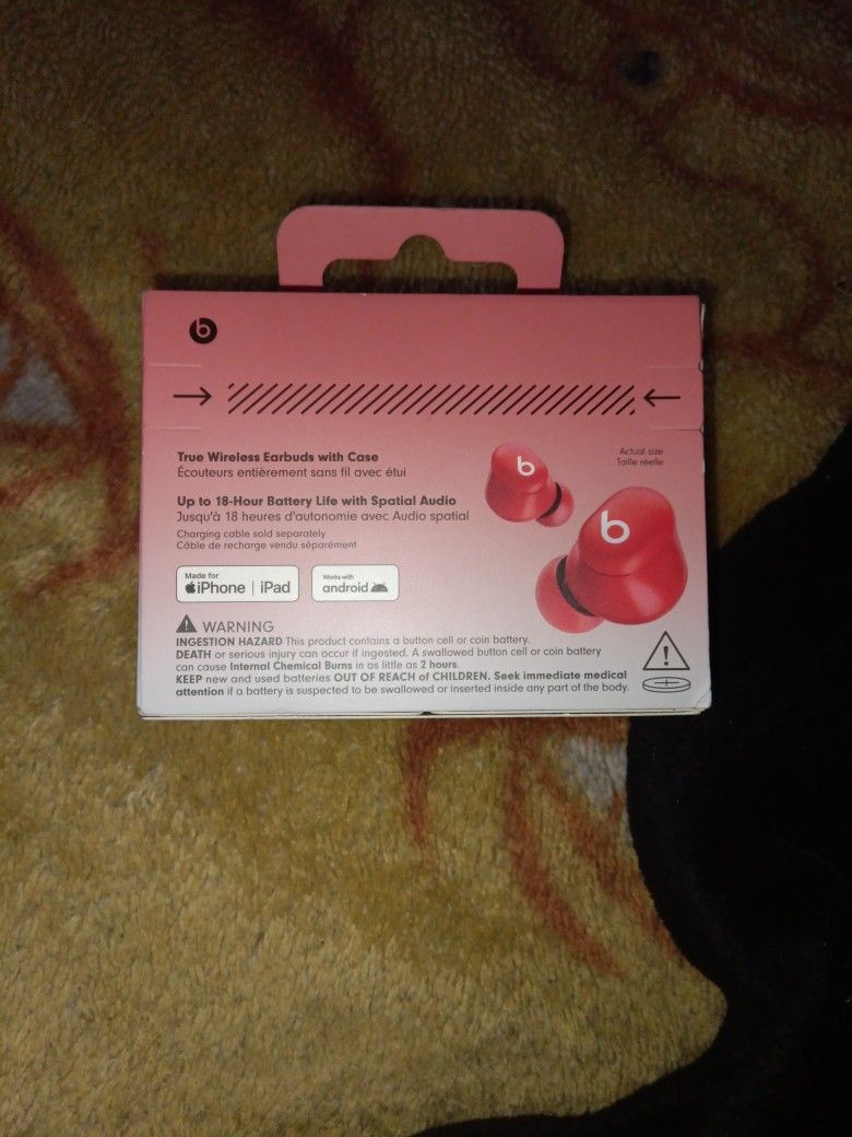 BEATS SOLO BUDS