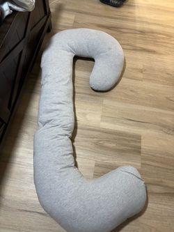 Pregnancy pillow