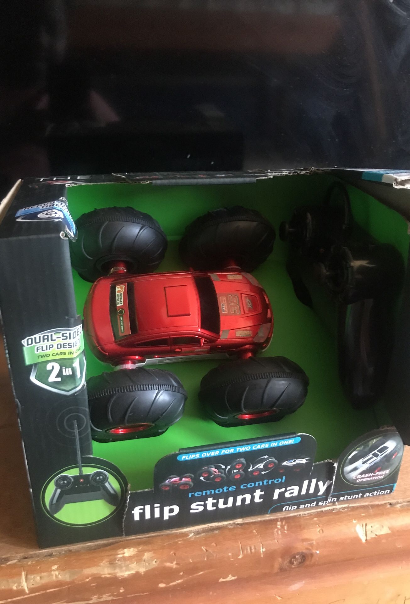 Brand new flip stunt rally car