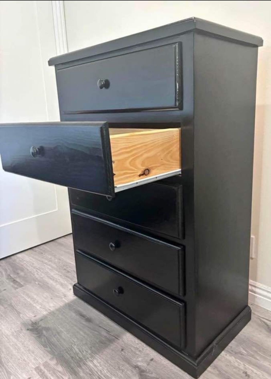 Five Drawers Dresser 🌲