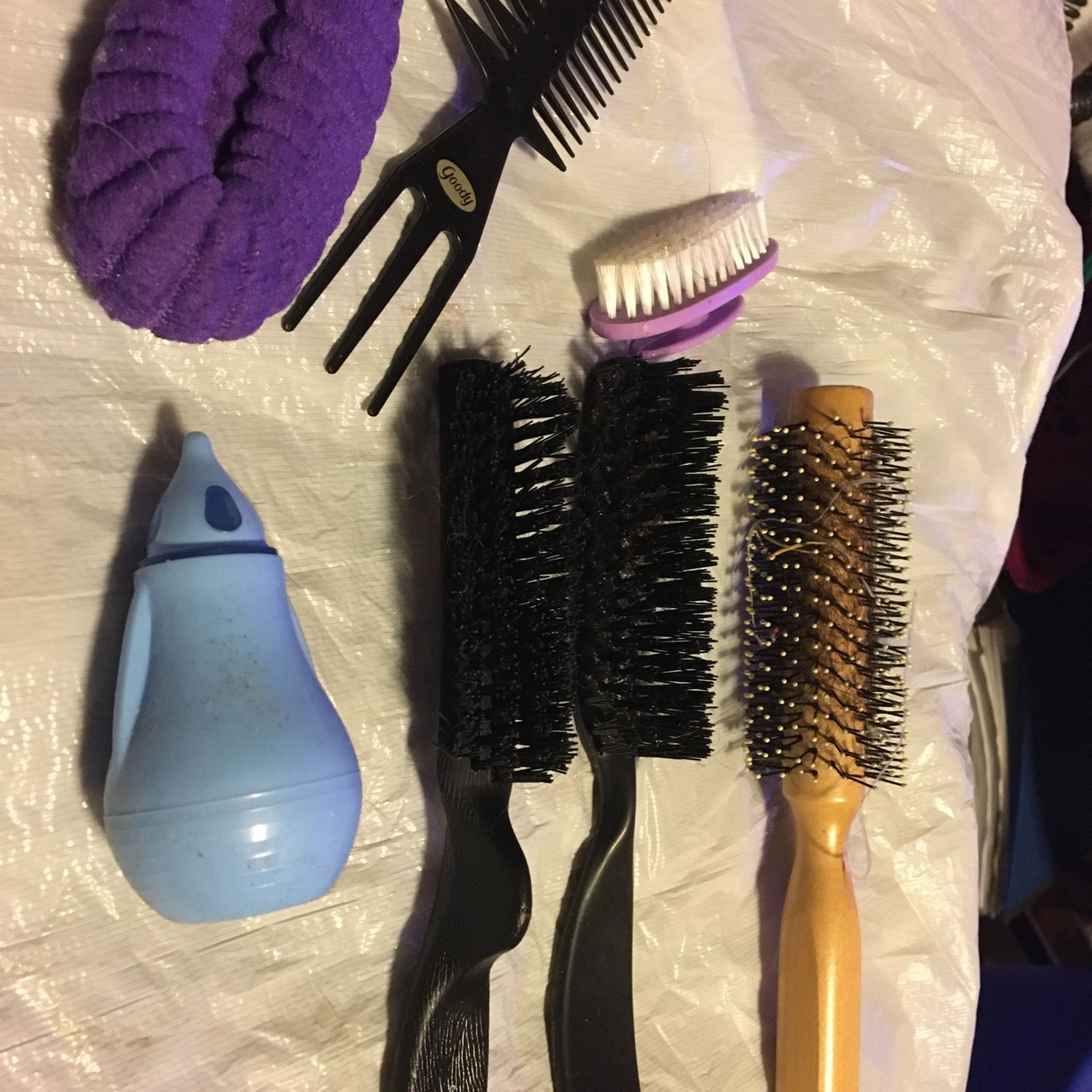 3 Brushes One Comb One Nail Brush Nose  One Hair Holder For Just 3.00