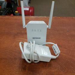 Netgear WiFi Extender PLW1000v2
