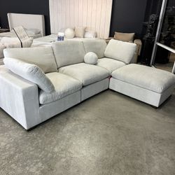 White Modern Sectional Modular Cloud Sofa Chaise Couch with Ottoman
