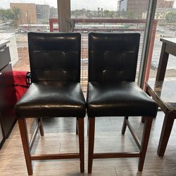 Set of 2 Black Faux Leather Bar Stools – Counter Height, Wood Frame