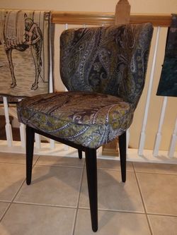 Brand new out of the box International Lux Roxy Accent Chair