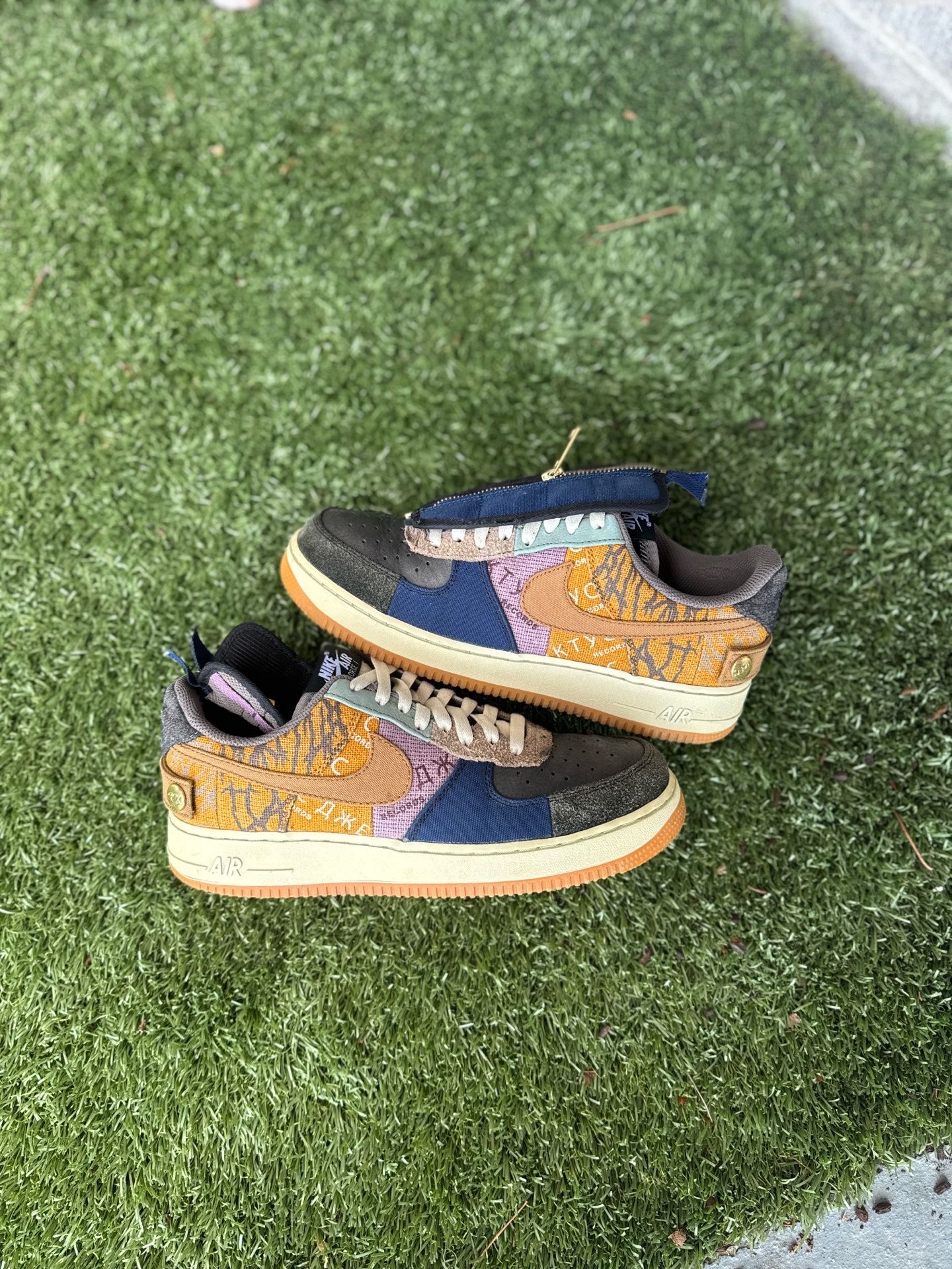 Travis Scott Air Force - 9.5M