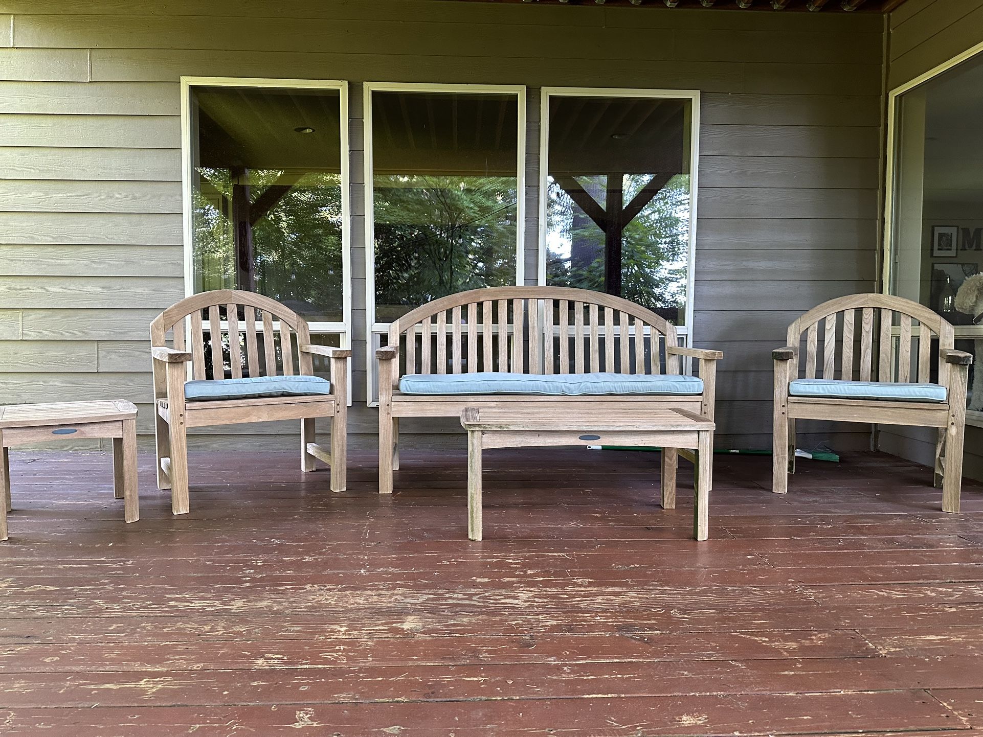 Smith & Hawken Outdoor Teak Patio Furniture set