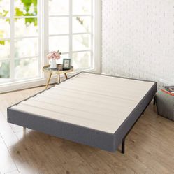 ZINUS Upholstered Metal Box Spring with Wood Slats / 7.5 Inch Mattress Foundation / Easy Assembly / Fabric Paneled Design, TWIN SIZE