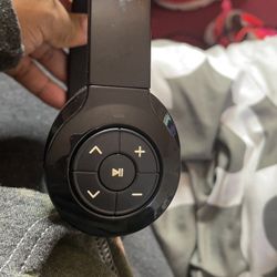Jam Wireless Headphones
