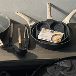 Carote Pots And Pans, 17 Piece