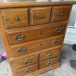 drawer dresser