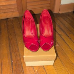 Red Shoes  (Heels )